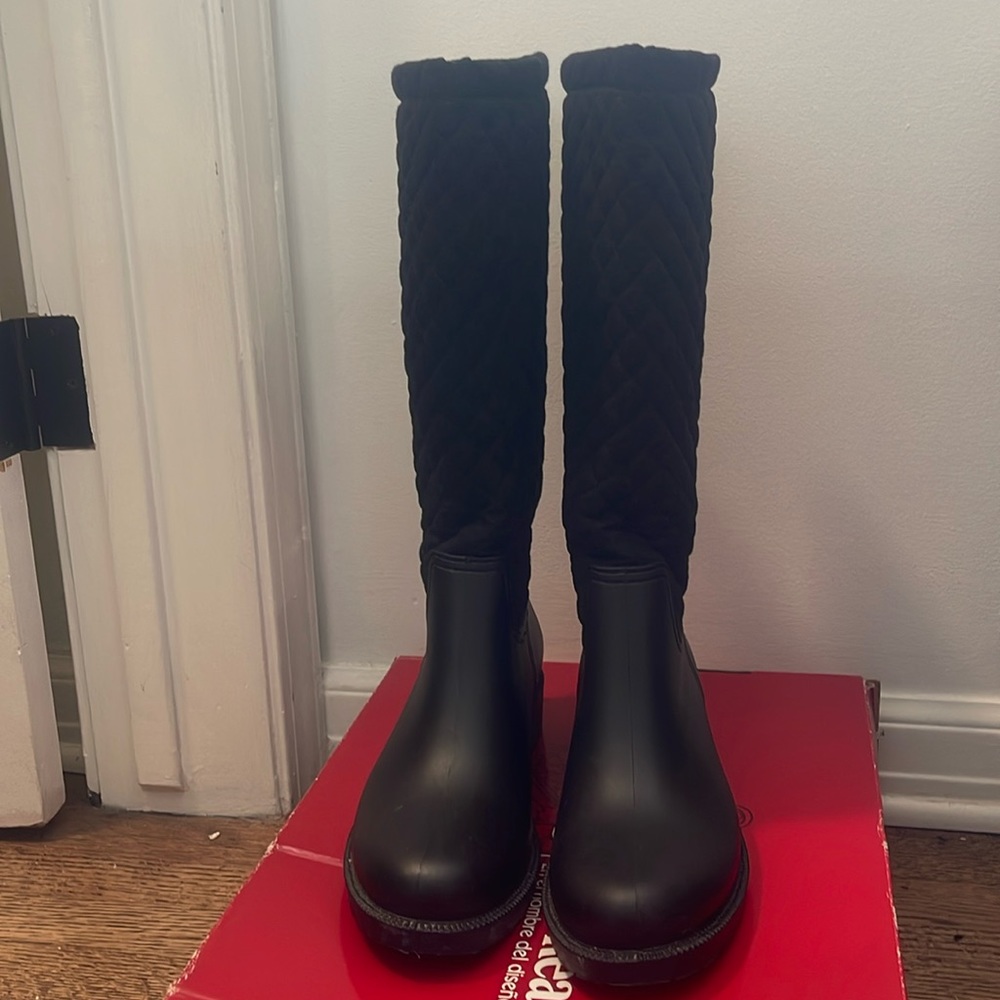 Andrea Boots